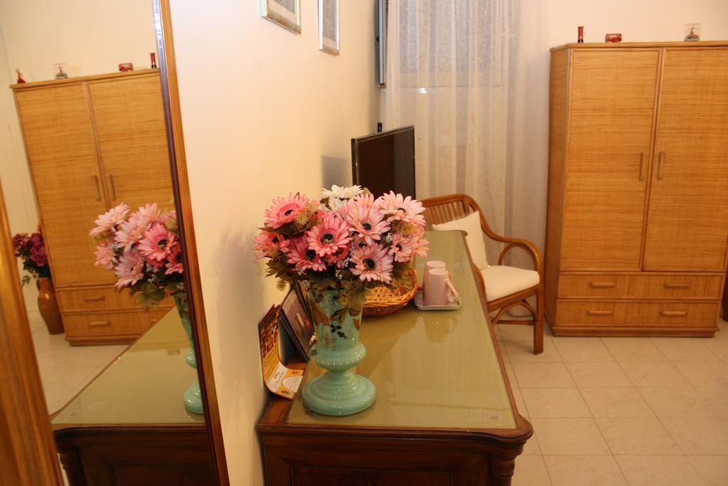 B&B Paradiso San Vincenzo 몰페타 객실 사진